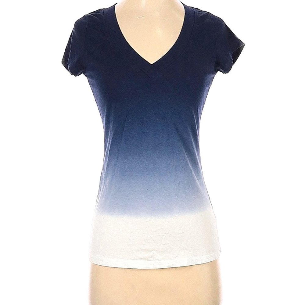 INC International Concepts Tee - Size Small